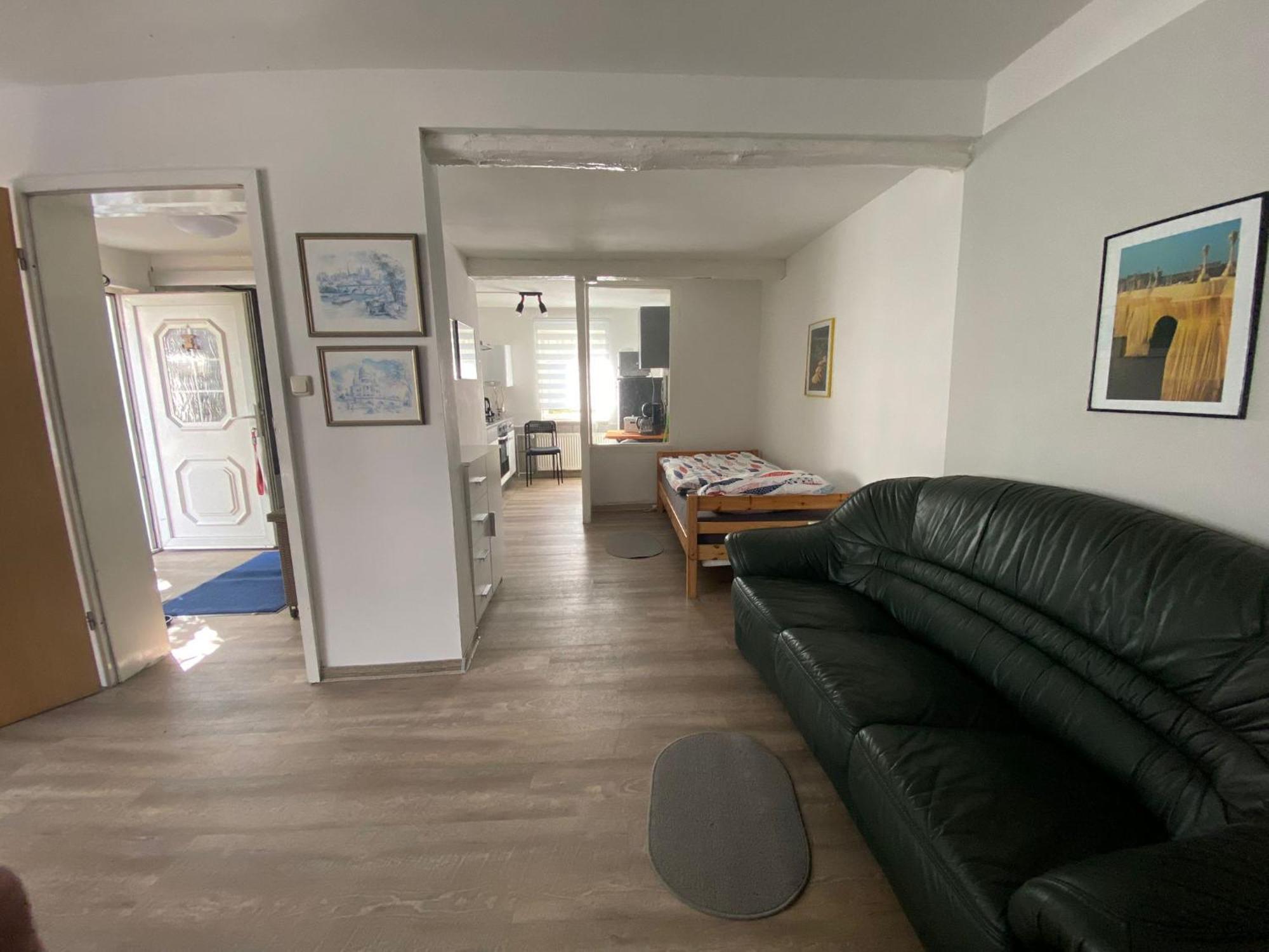 Ferienwohnung Mit Separatem Eingang Und Parkplatz, Ideal Fuer Handwerker Und Geschaeftsreisende Dorf Mecklenburg Exteriör bild